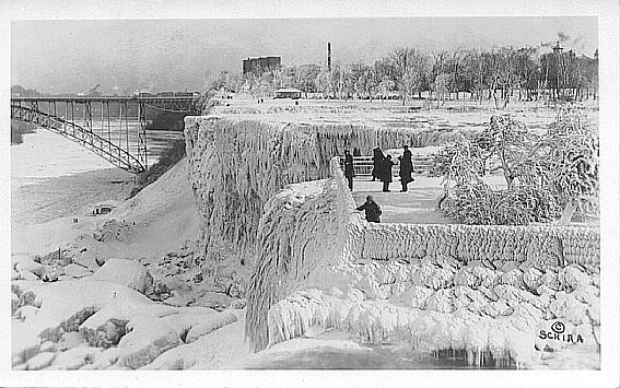 #005 winter on luna island