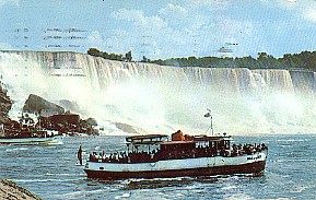 #005 1955 version of maid of the mist, black hull