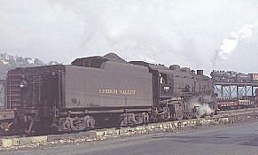 pic 31: lehigh valley rr #2102