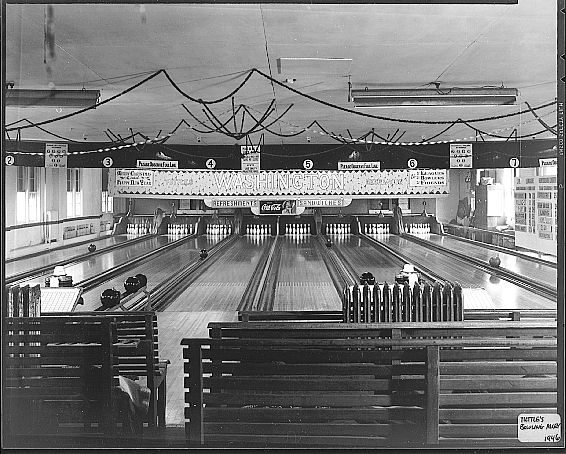 #023 tuttle's bowling alley lanes