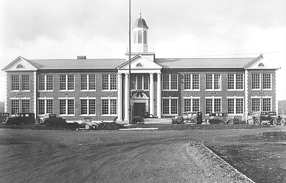 #011 new high school on carlton ave